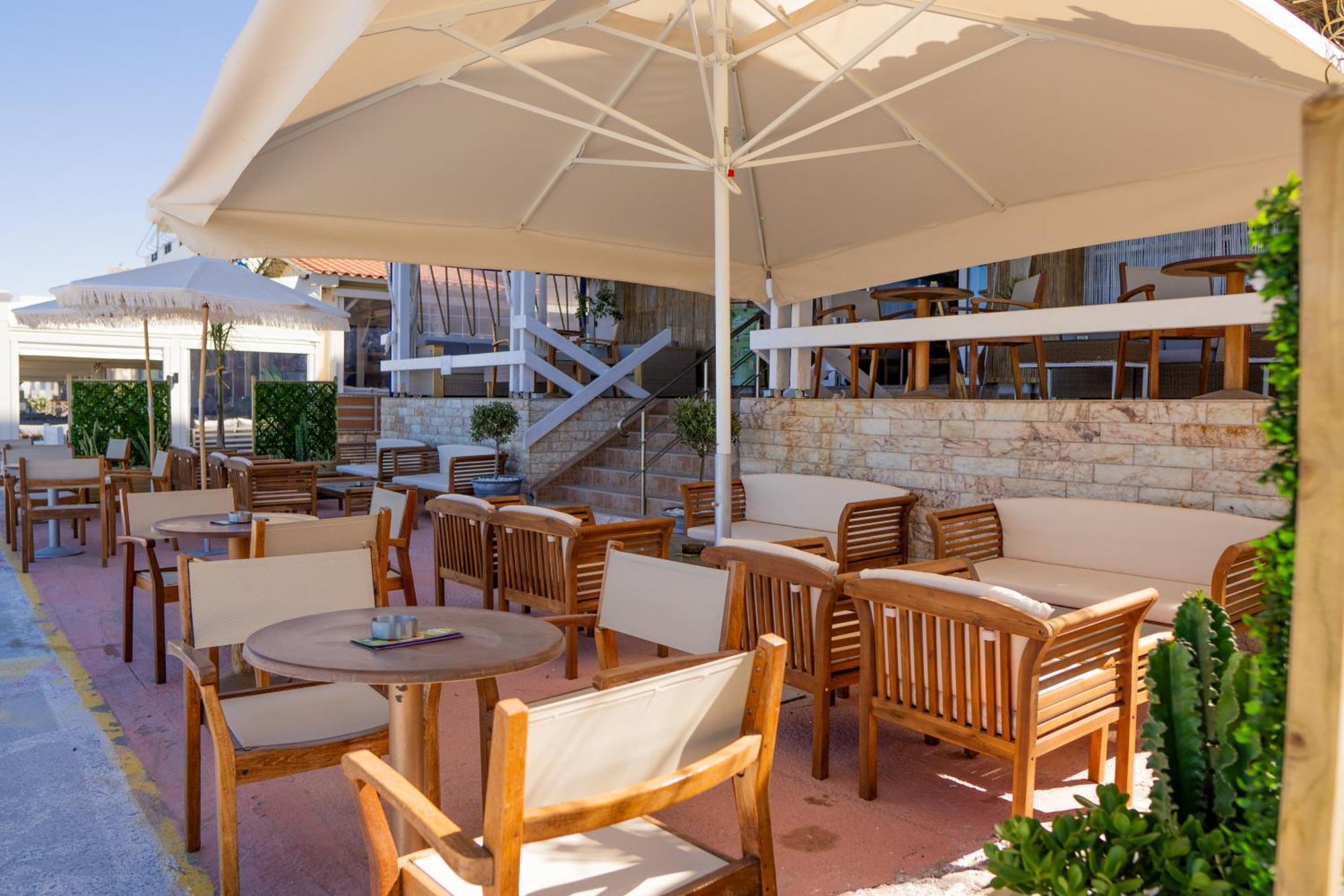 Artemis Beach Studios Kalamaki  Exterior foto